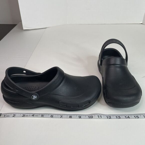 Crocs Classic Clog Sandle Mens 10 Womens 12, All Black, Strap, Unvented - Picture 9 of 9